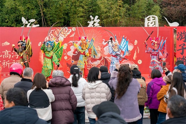 南京高淳:“晒霉”闹元宵